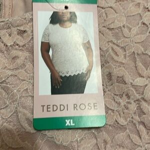 Women's Lace Top - Cream